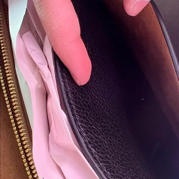 Lane Shoulder Bag - Picture 7 of 10